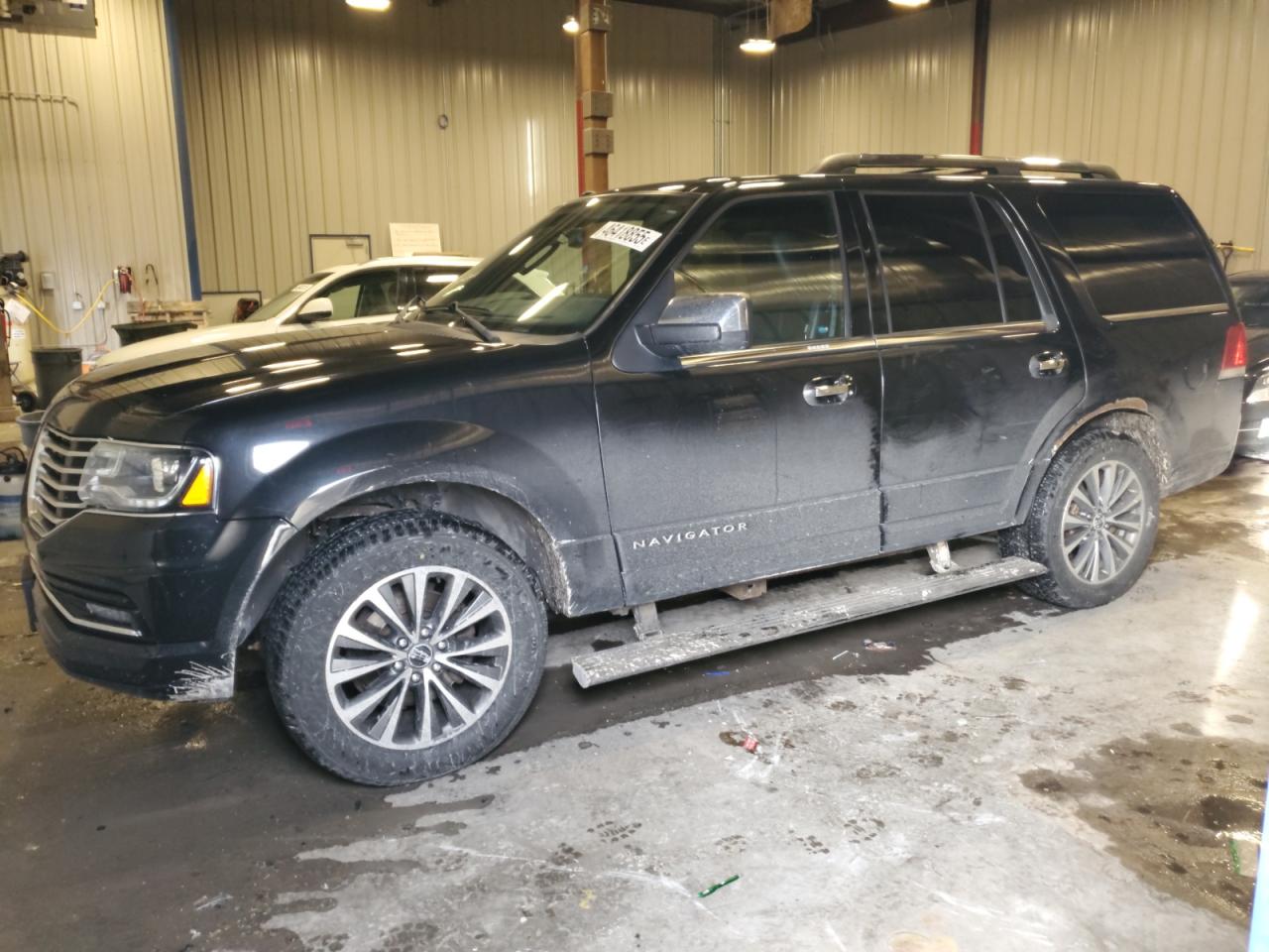 2015 Lincoln Navigator - Image 1
