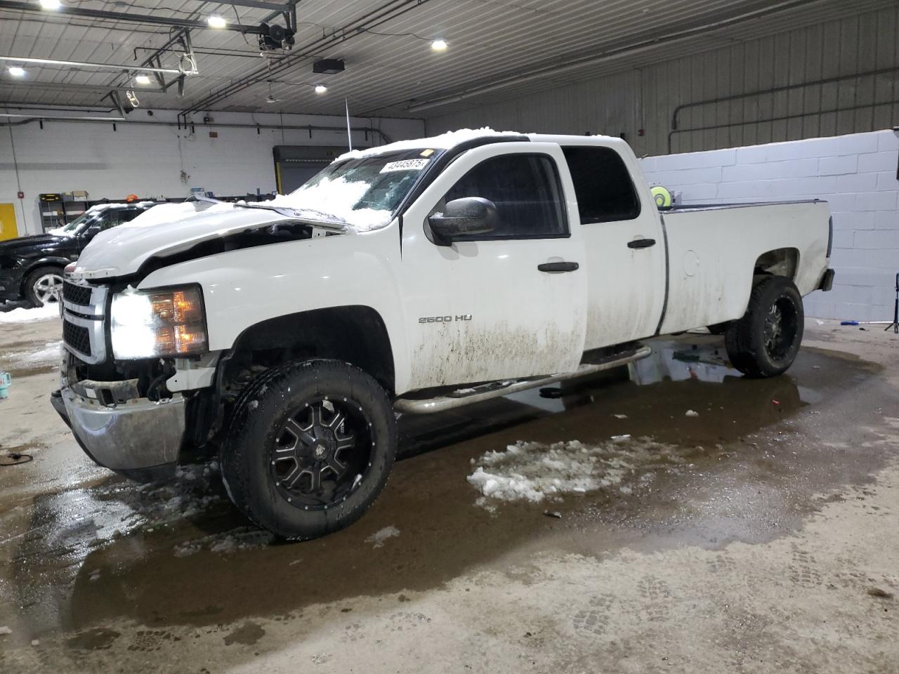2011 Chevrolet Silverado - Image 1