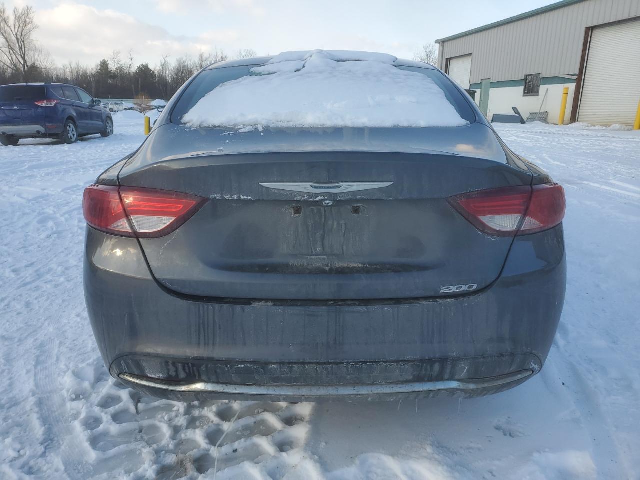 2015 Chrysler 200 - Image 6