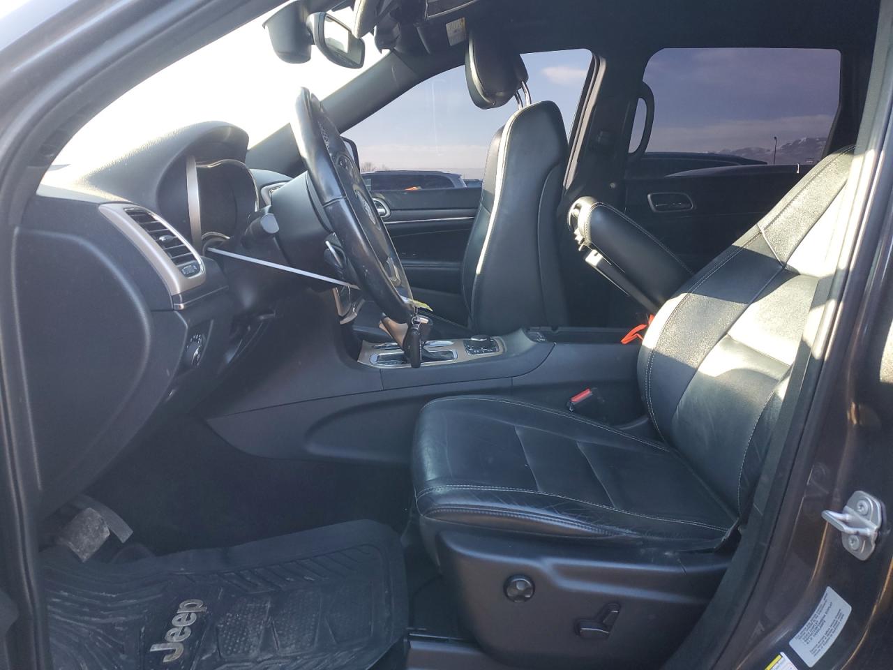 2017 Jeep Grand Cherokee - Image 7