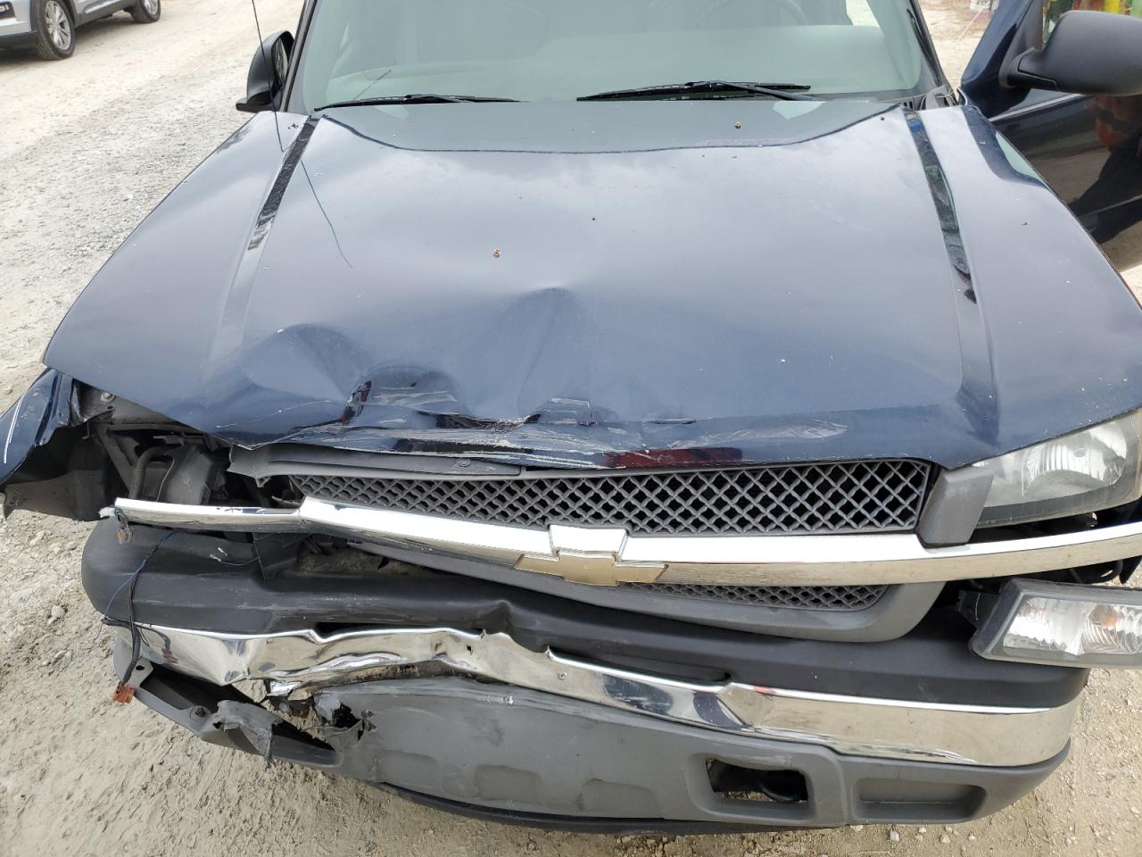 2005 Chevrolet Silverado - Image 11