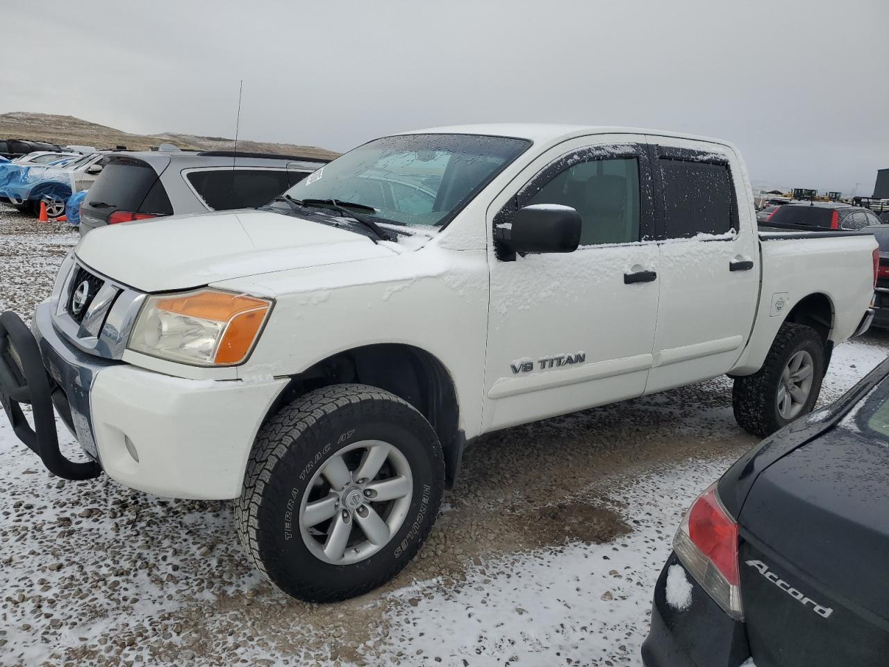 2010 Nissan Titan - Image 1