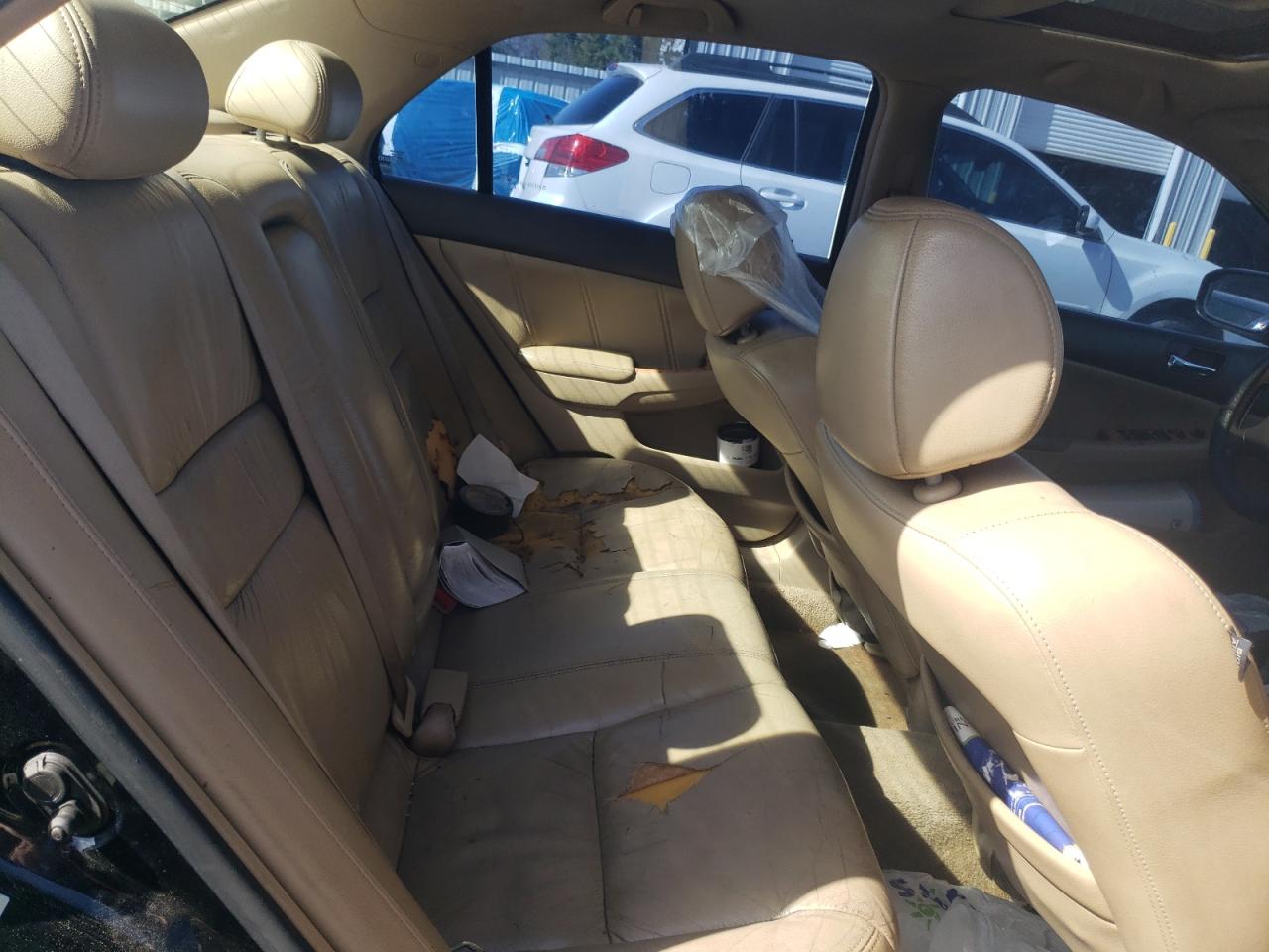 2005 Honda Accord - Image 10