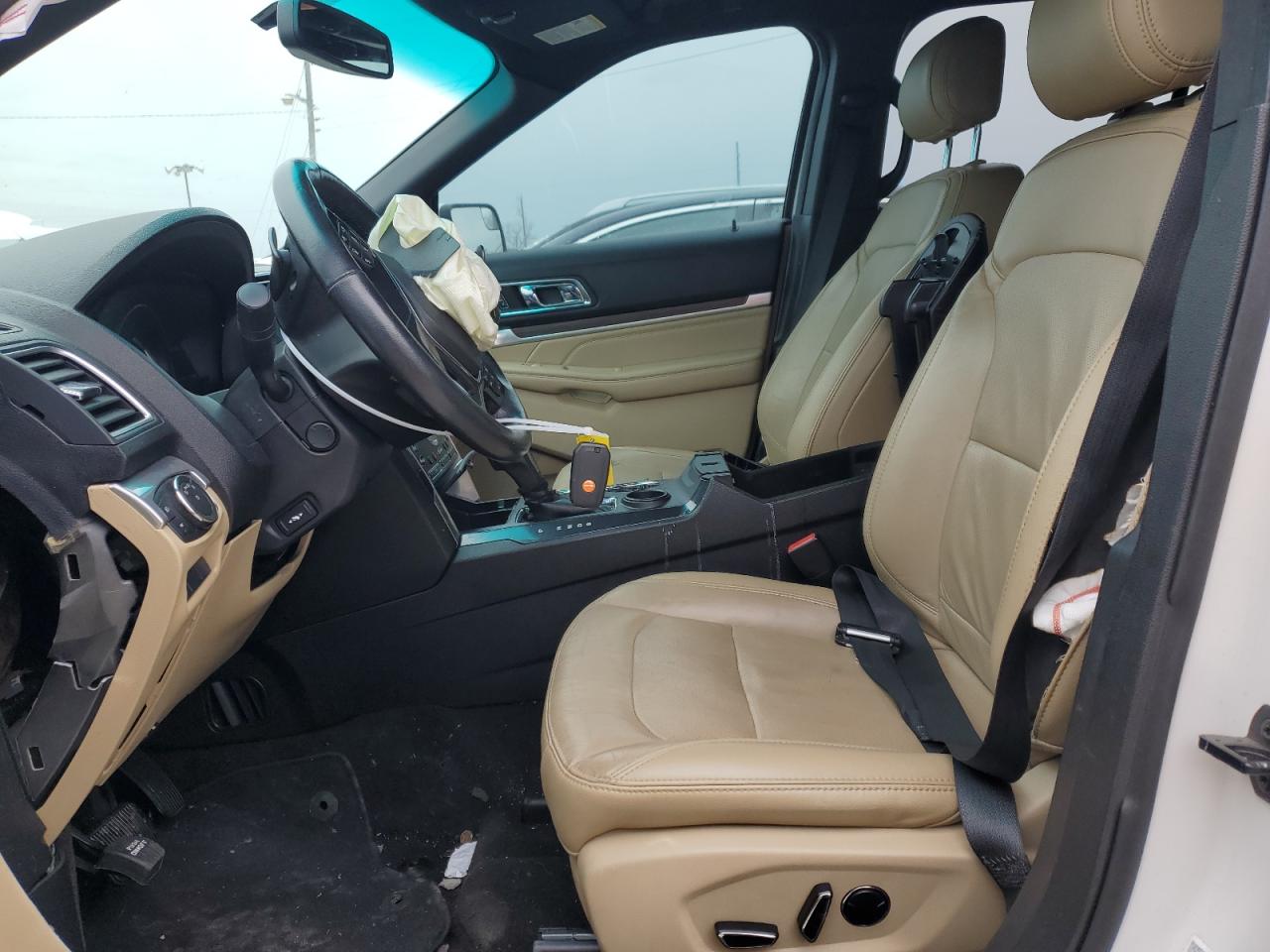 2016 Ford Explorer - Image 7