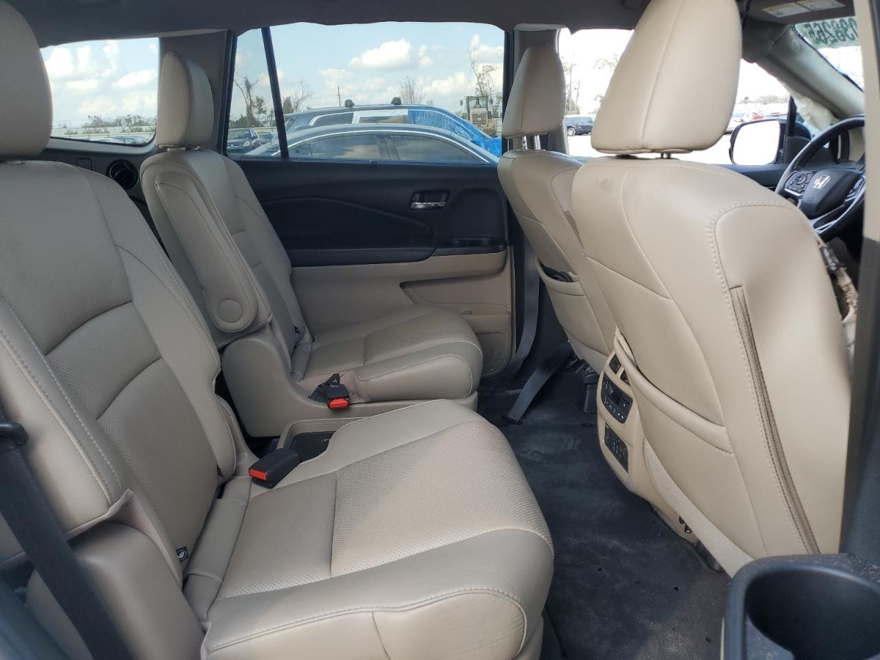 2021 Honda Pilot - Image 11