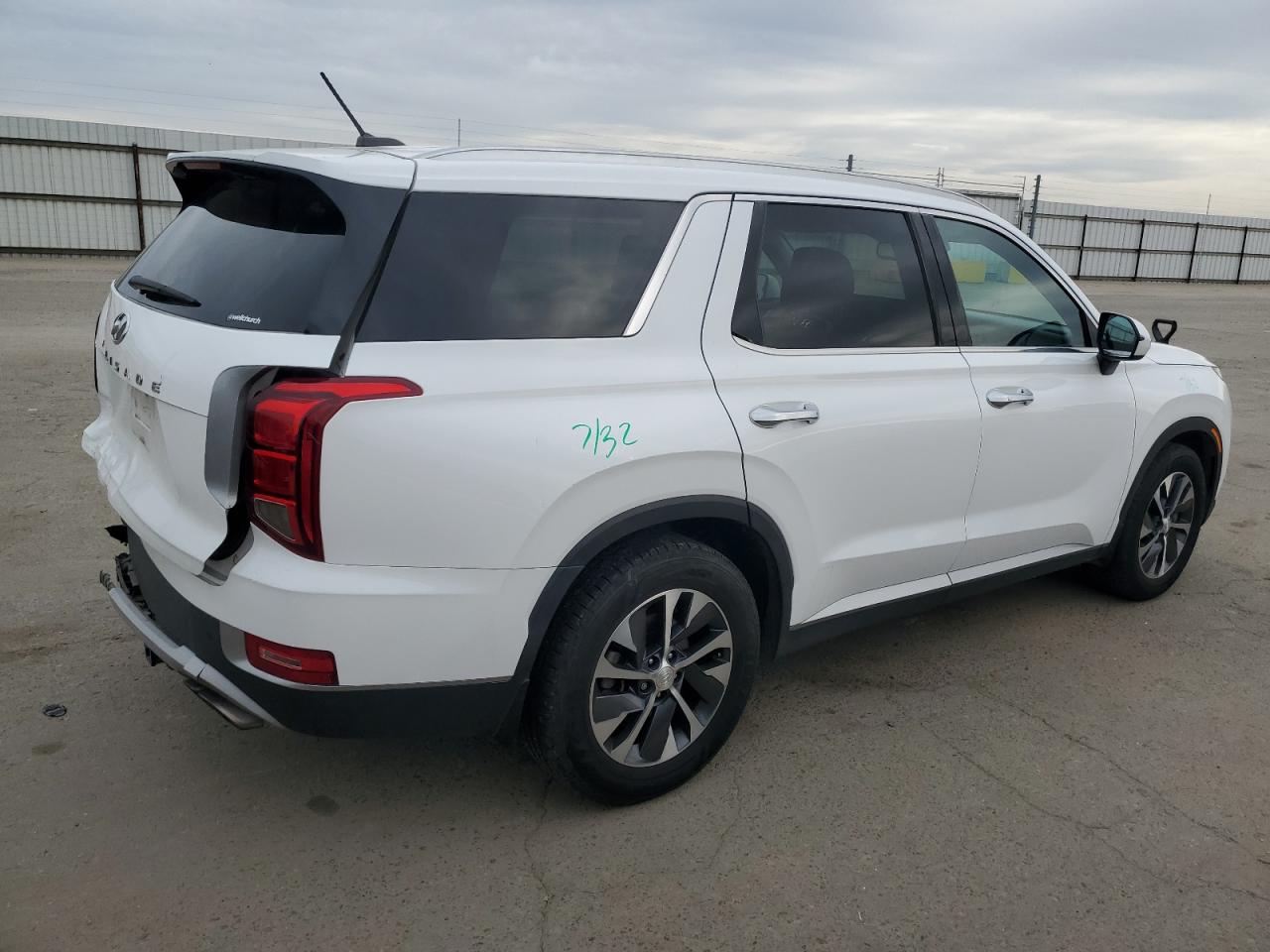 2020 Hyundai Palisade - Image 3