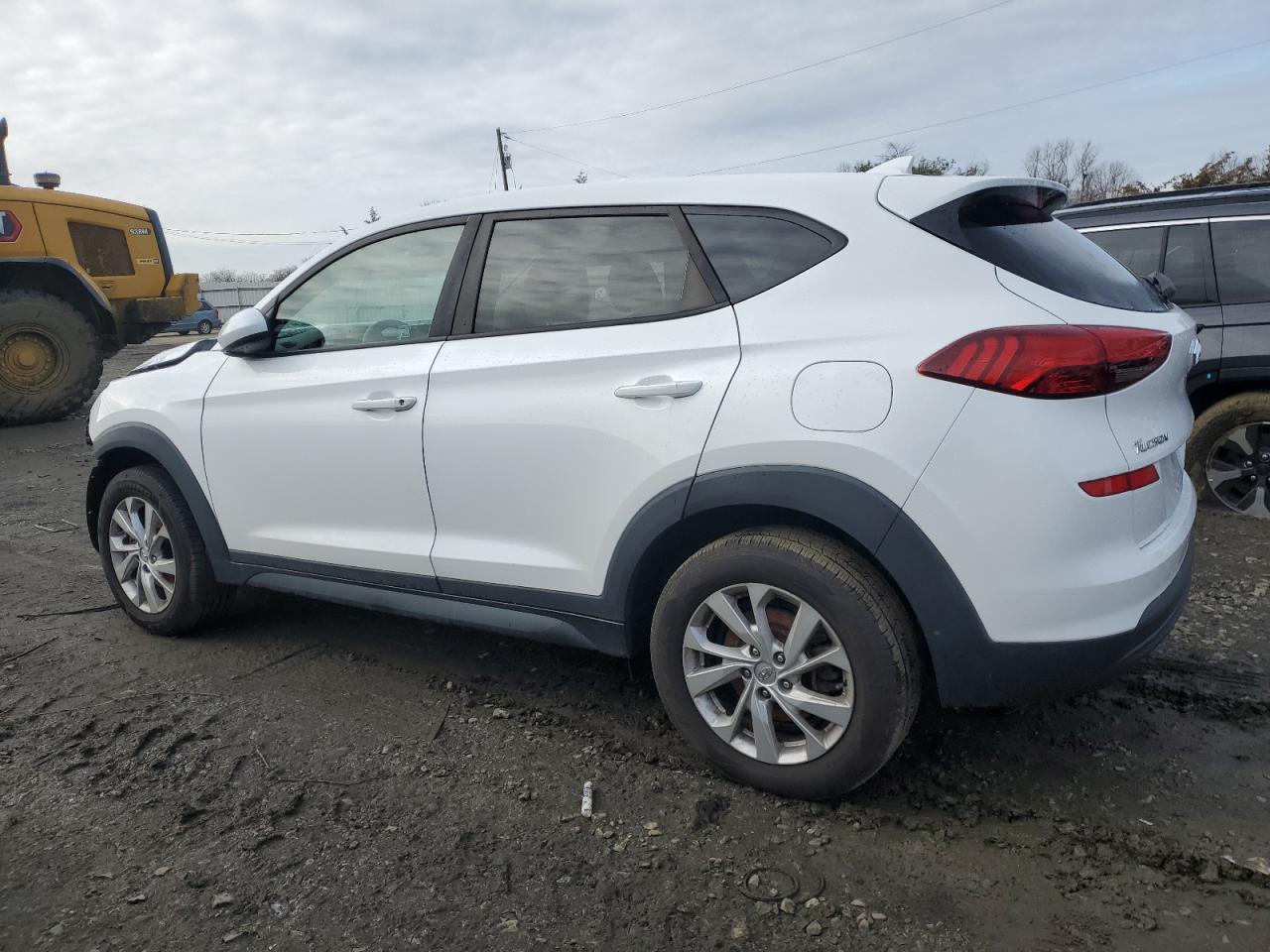 2019 Hyundai Tucson - Image 2
