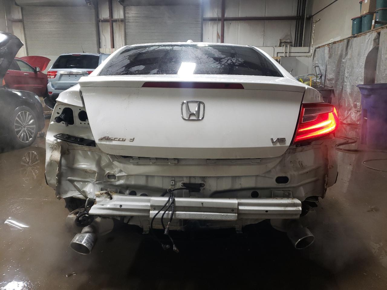 1HGCT2B90HA000776 HONDA ACCORD 2017