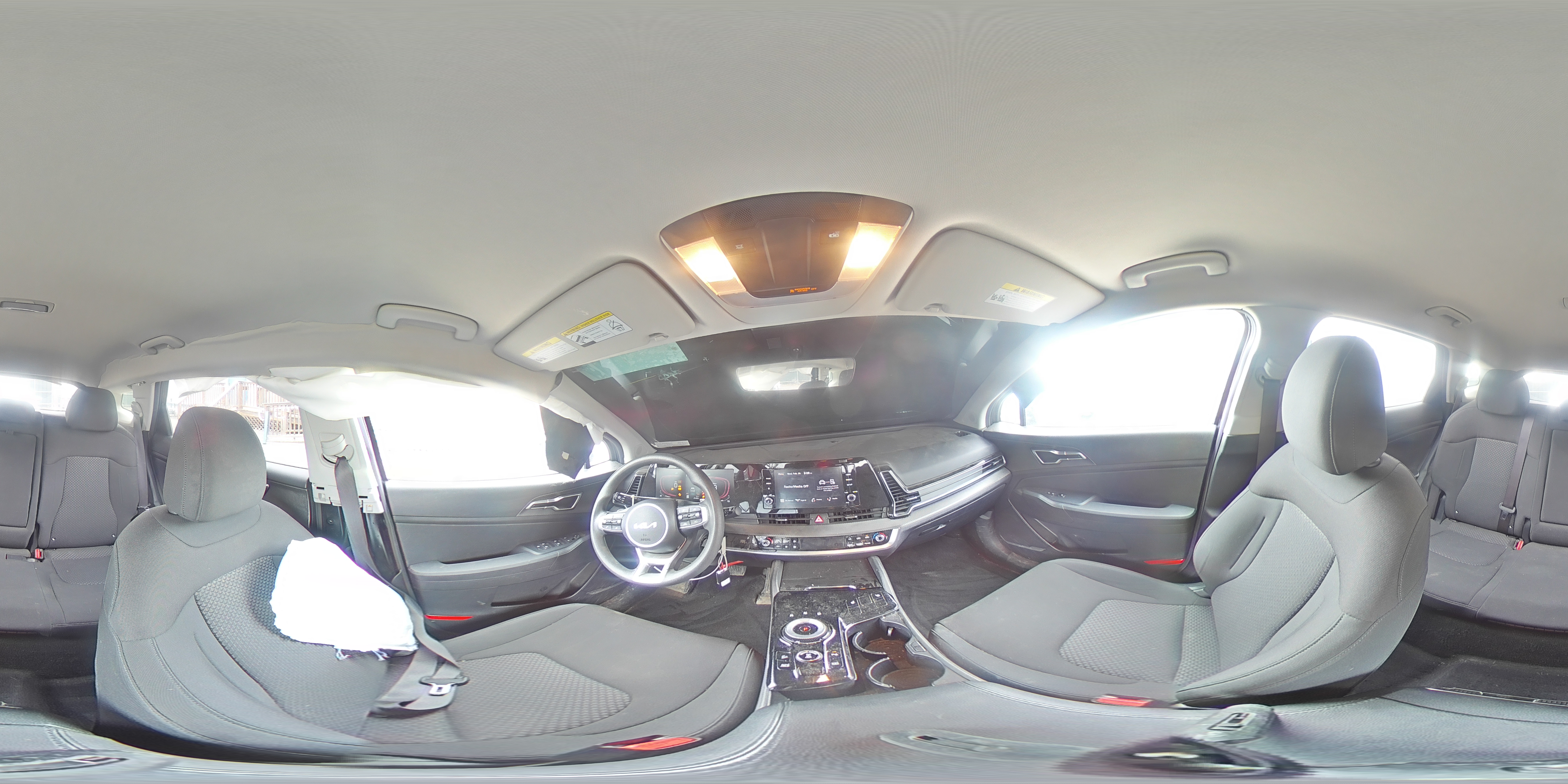 2023 Kia Sportage - Image 15