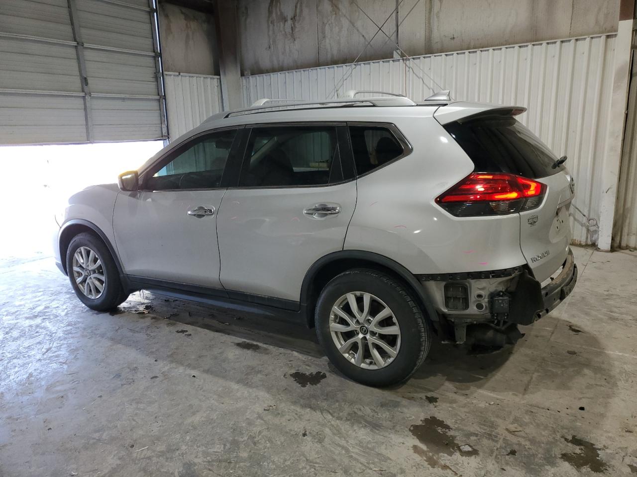 JN8AT2MT4HW134650 NISSAN ROGUE 2017