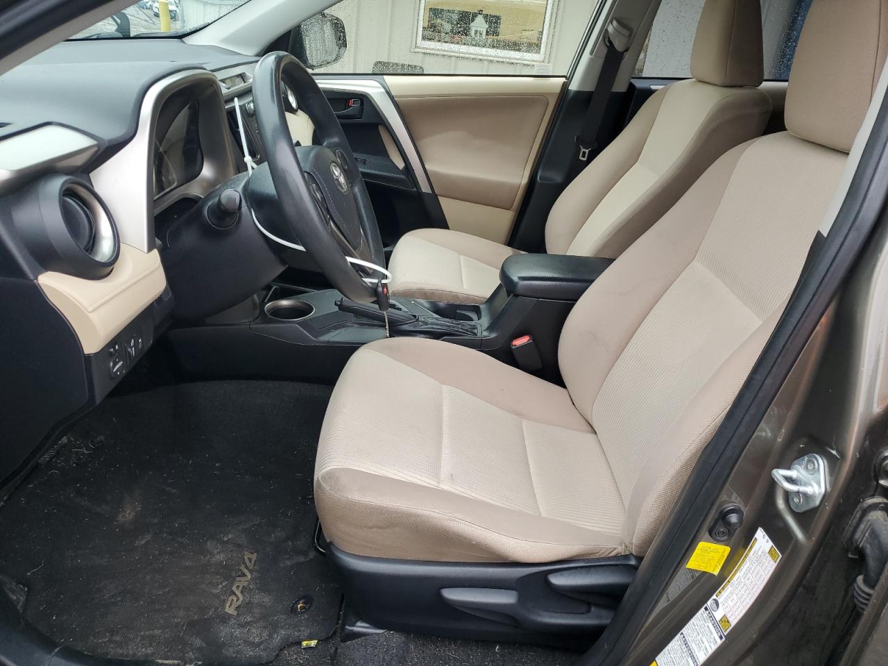 2013 Toyota RAV 4 - Image 7
