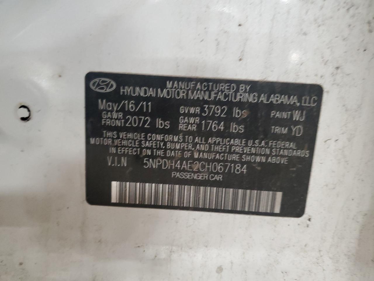 2012 Hyundai Elantra - Image 12