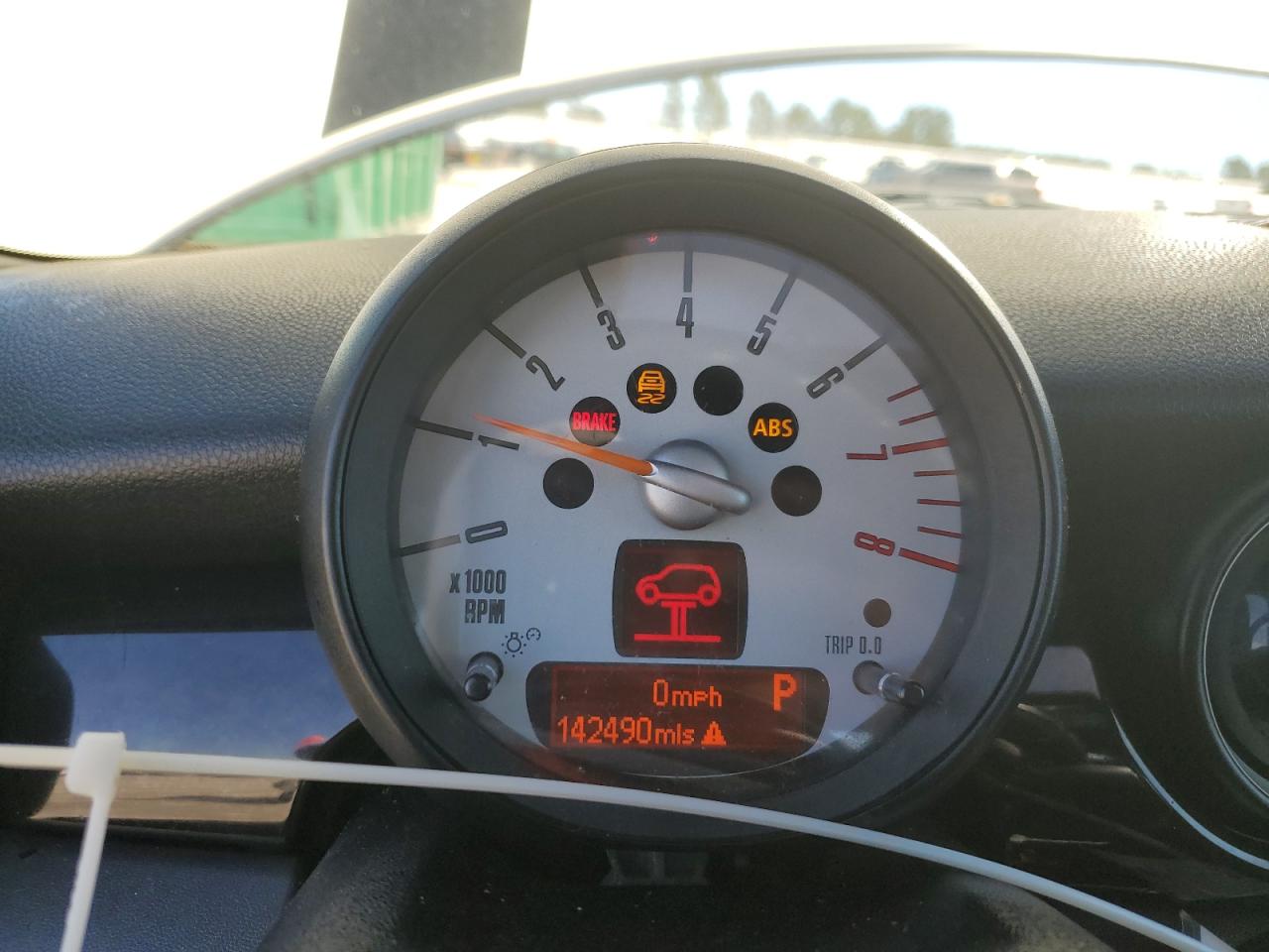 2011 MINI Cooper - Image 9
