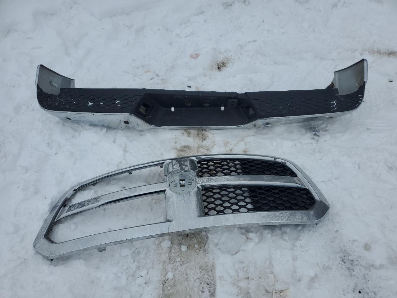 2018 Ram 2500 St VIN: 3C6TR5HT3JG357224 Lot: 45111405