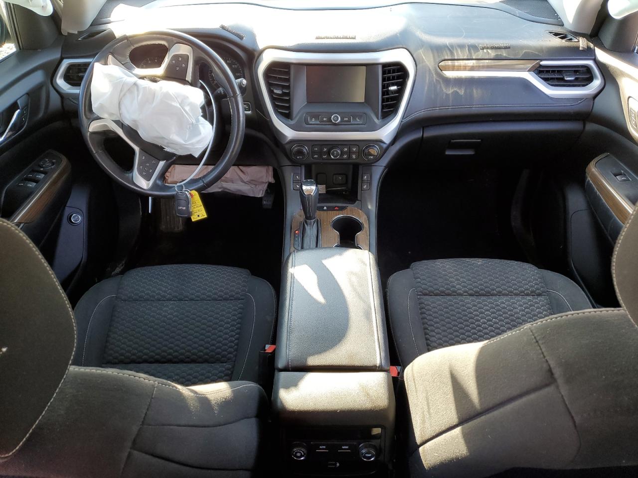 2019 GMC Acadia - Image 8