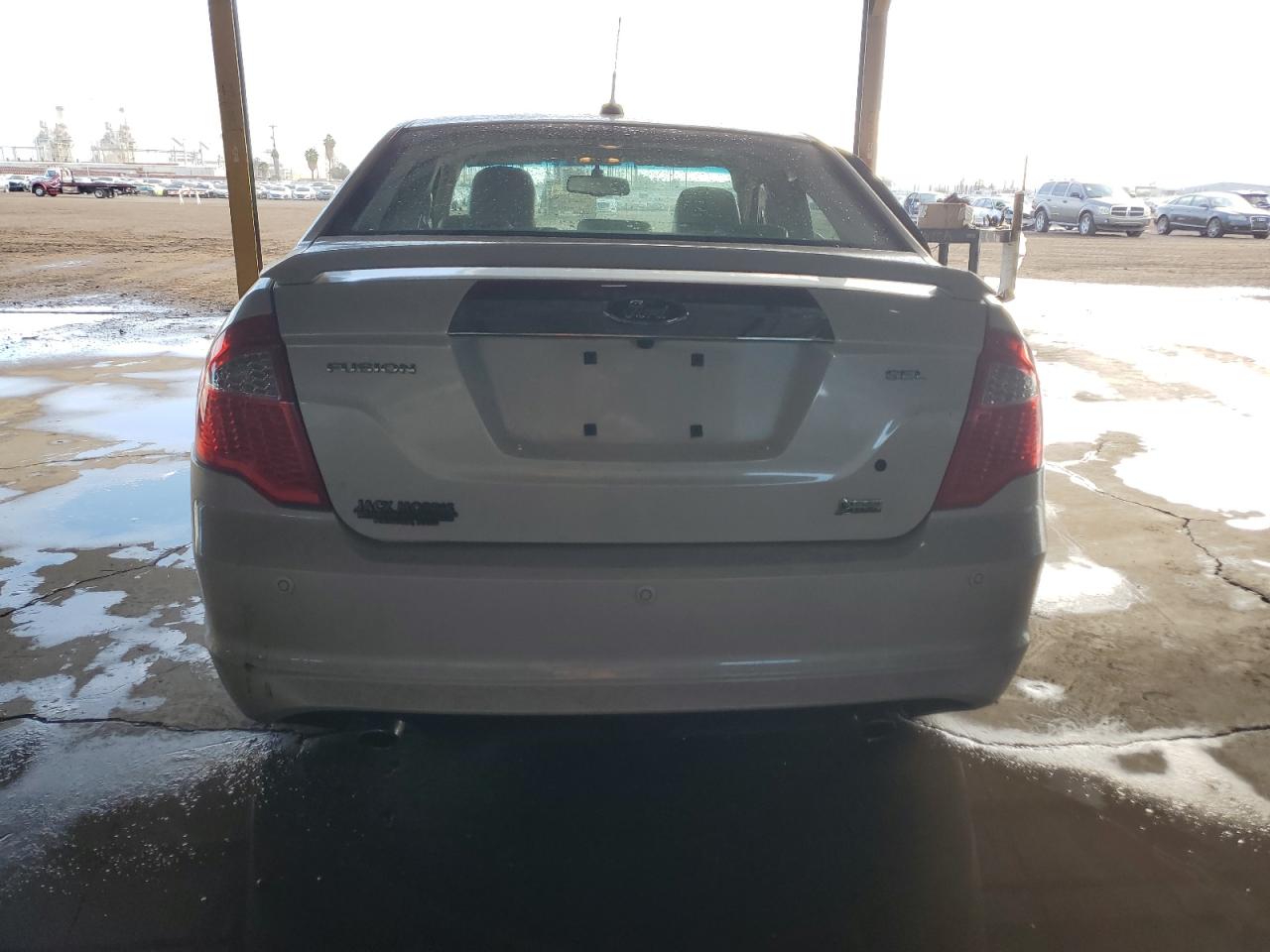 2010 Ford Fusion - Image 6