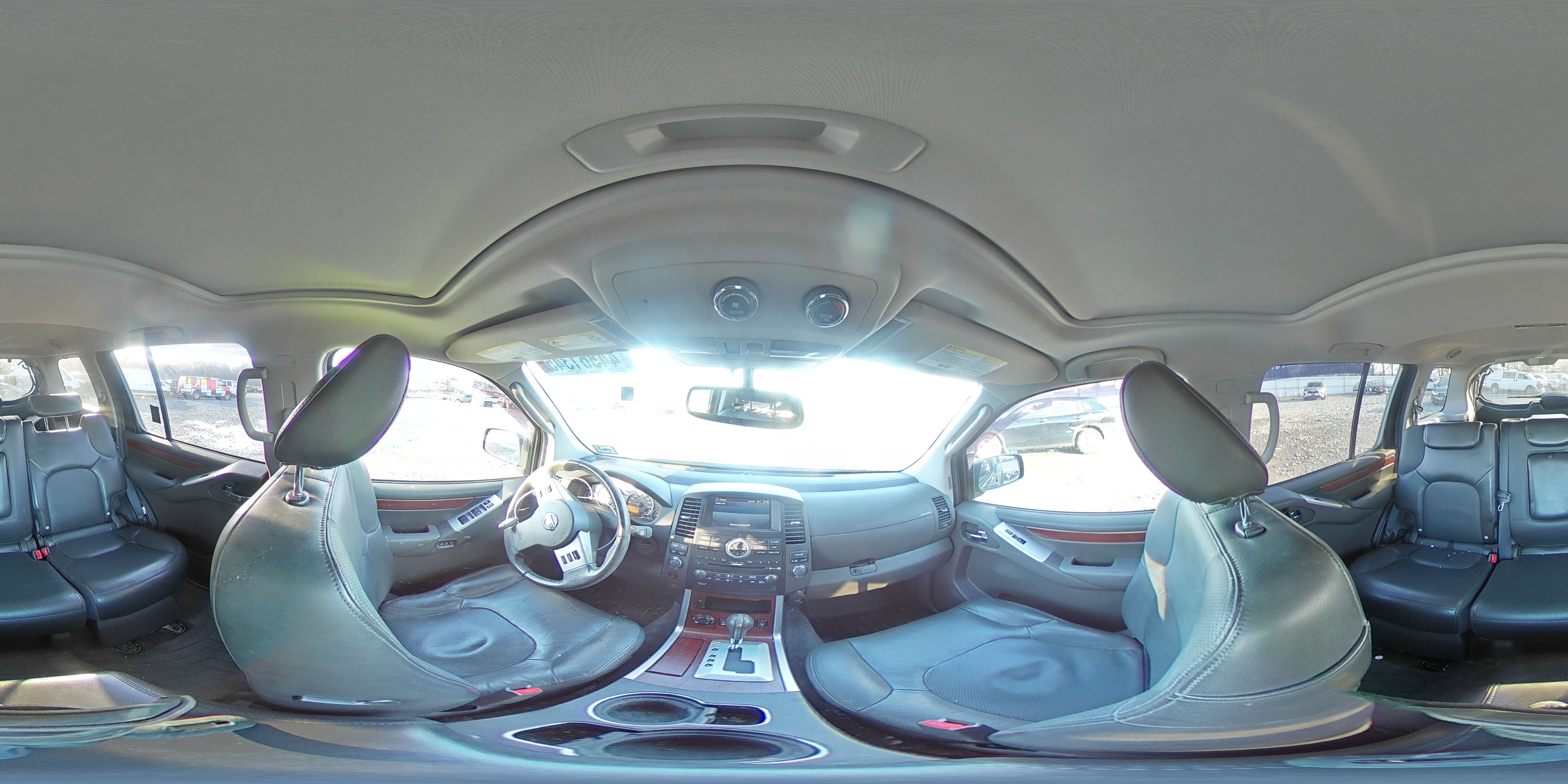 2011 Nissan Pathfinder - Image 14