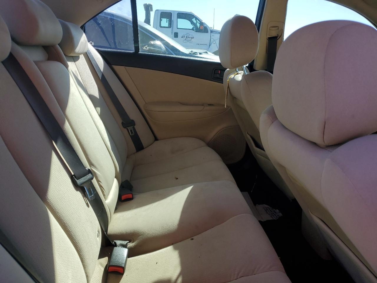 2009 Hyundai Sonata - Image 10