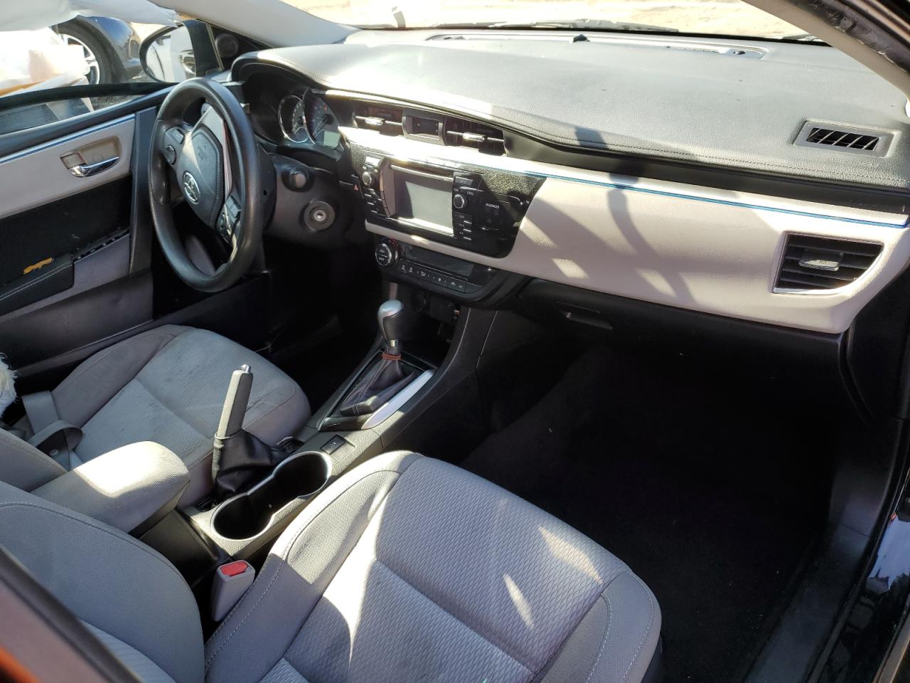 2016 Toyota Corolla - Image 8