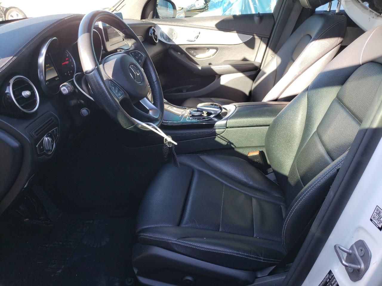 2017 Mercedes-Benz GLC - Image 7