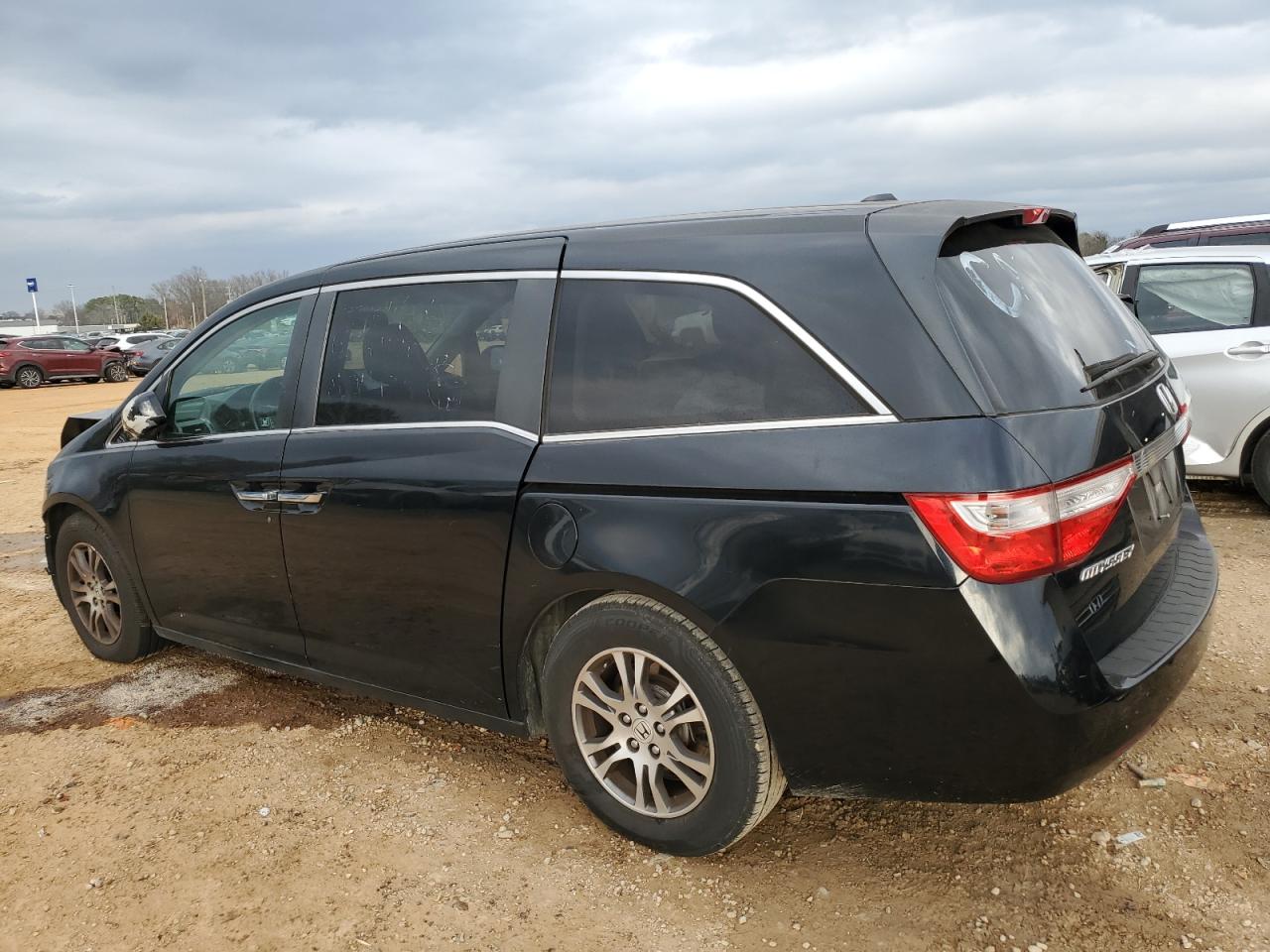 2012 Honda Odyssey - Image 2