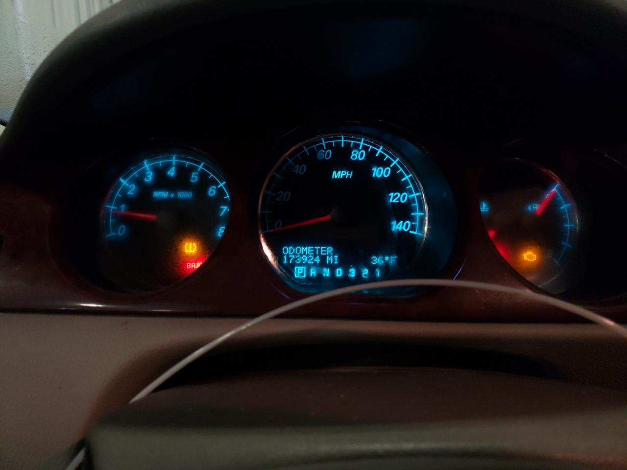 2006 Buick Lucerne - Image 9