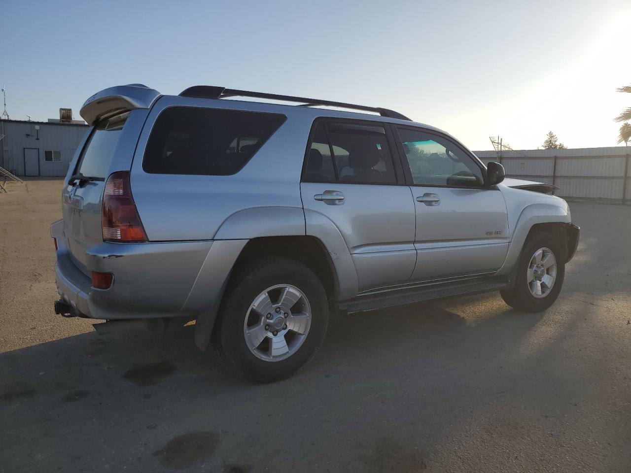 2005 Toyota 4Runner - Image 3