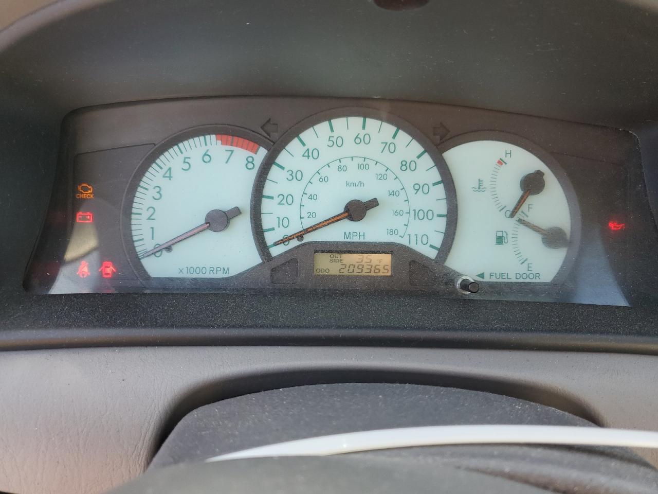 2003 Toyota Corolla - Image 9