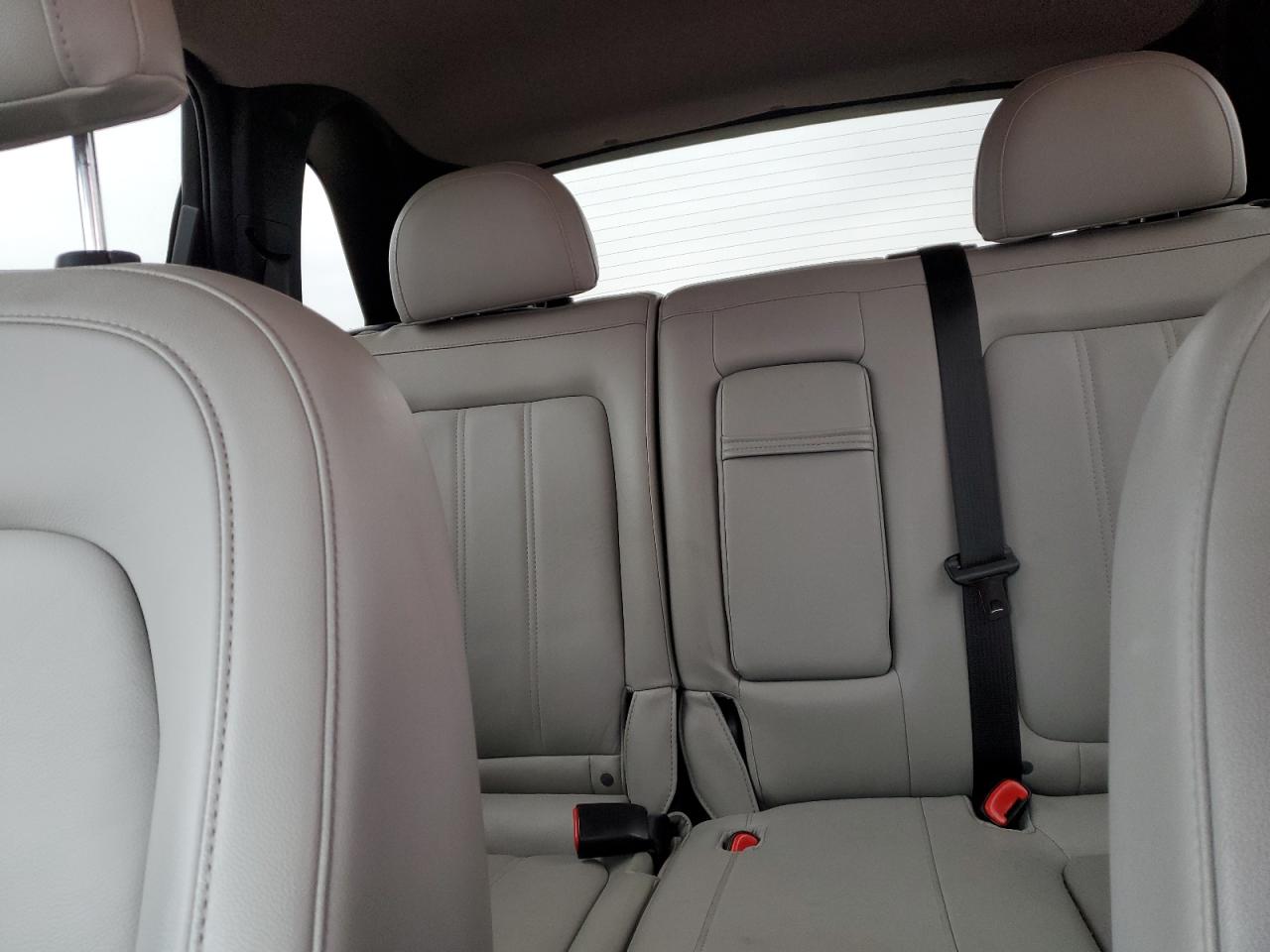 2012 Chevrolet Captiva - Image 10