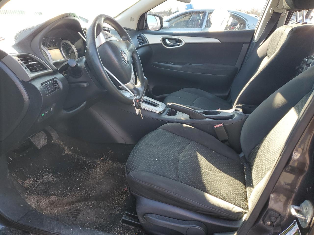 2014 Nissan Sentra - Image 7