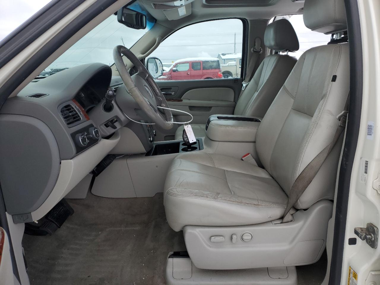 2014 GMC Yukon - Image 7