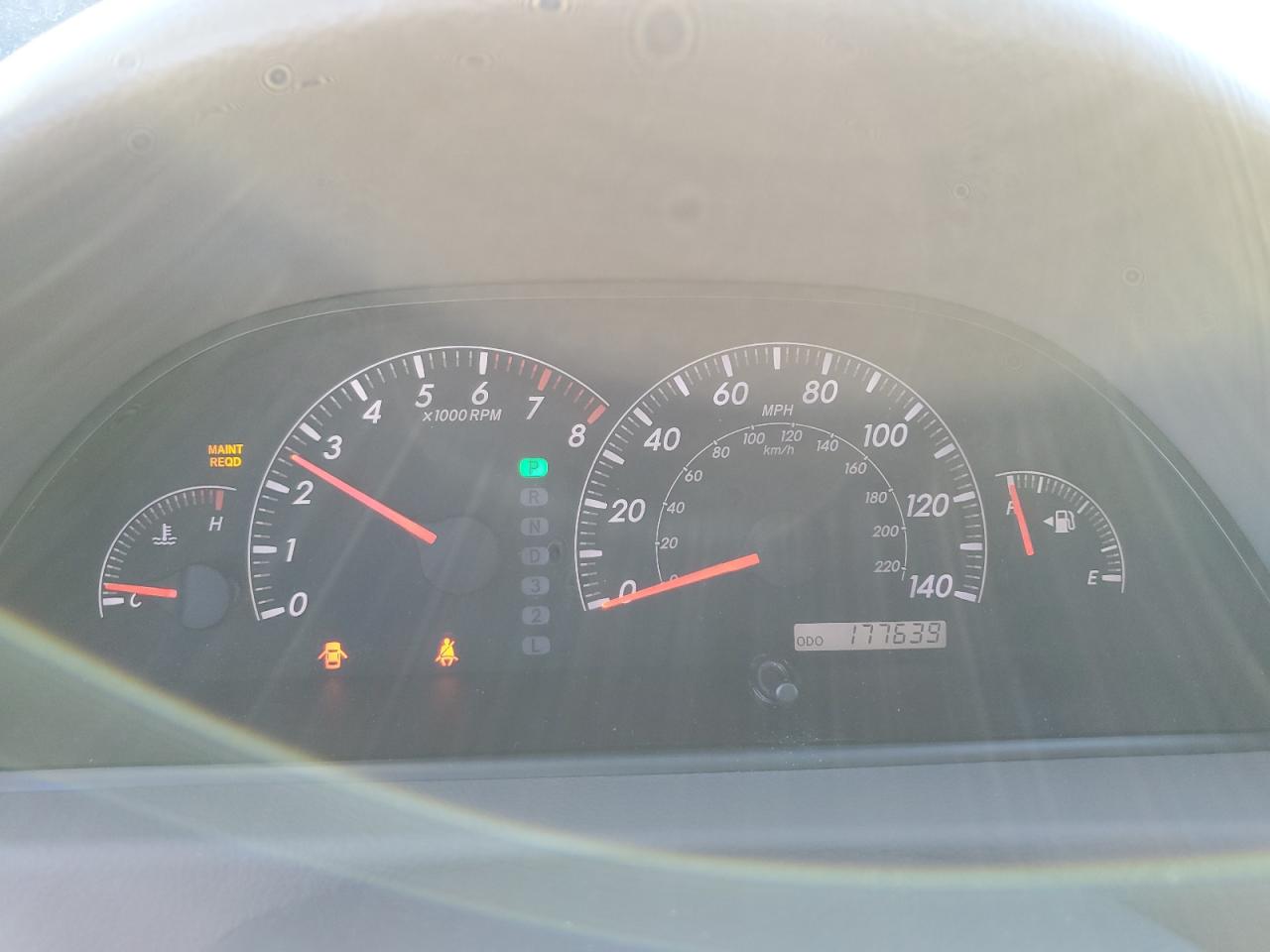 2005 Toyota Camry - Image 9