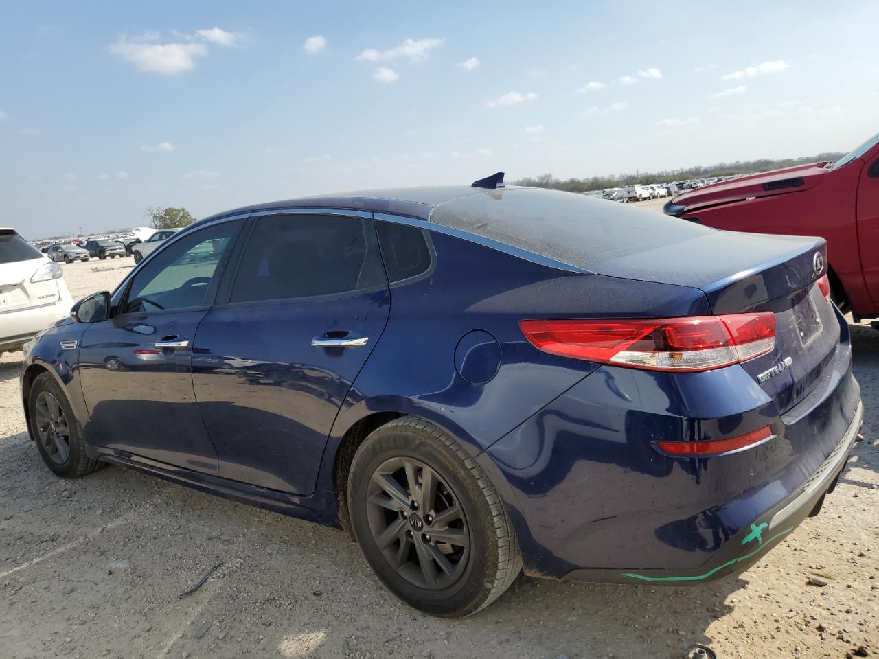 2020 Kia Optima - Image 2