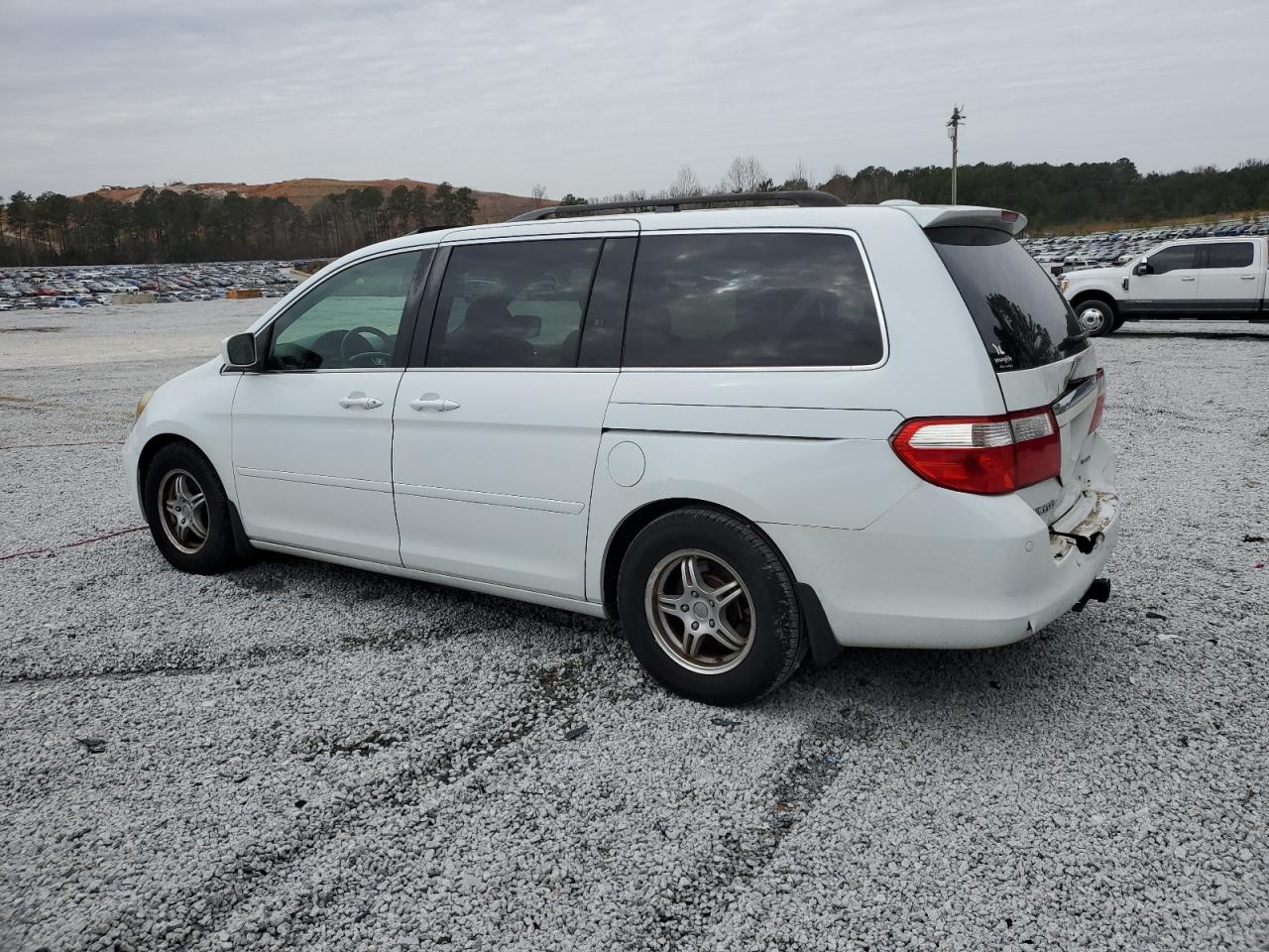 2007 Honda Odyssey - Image 2