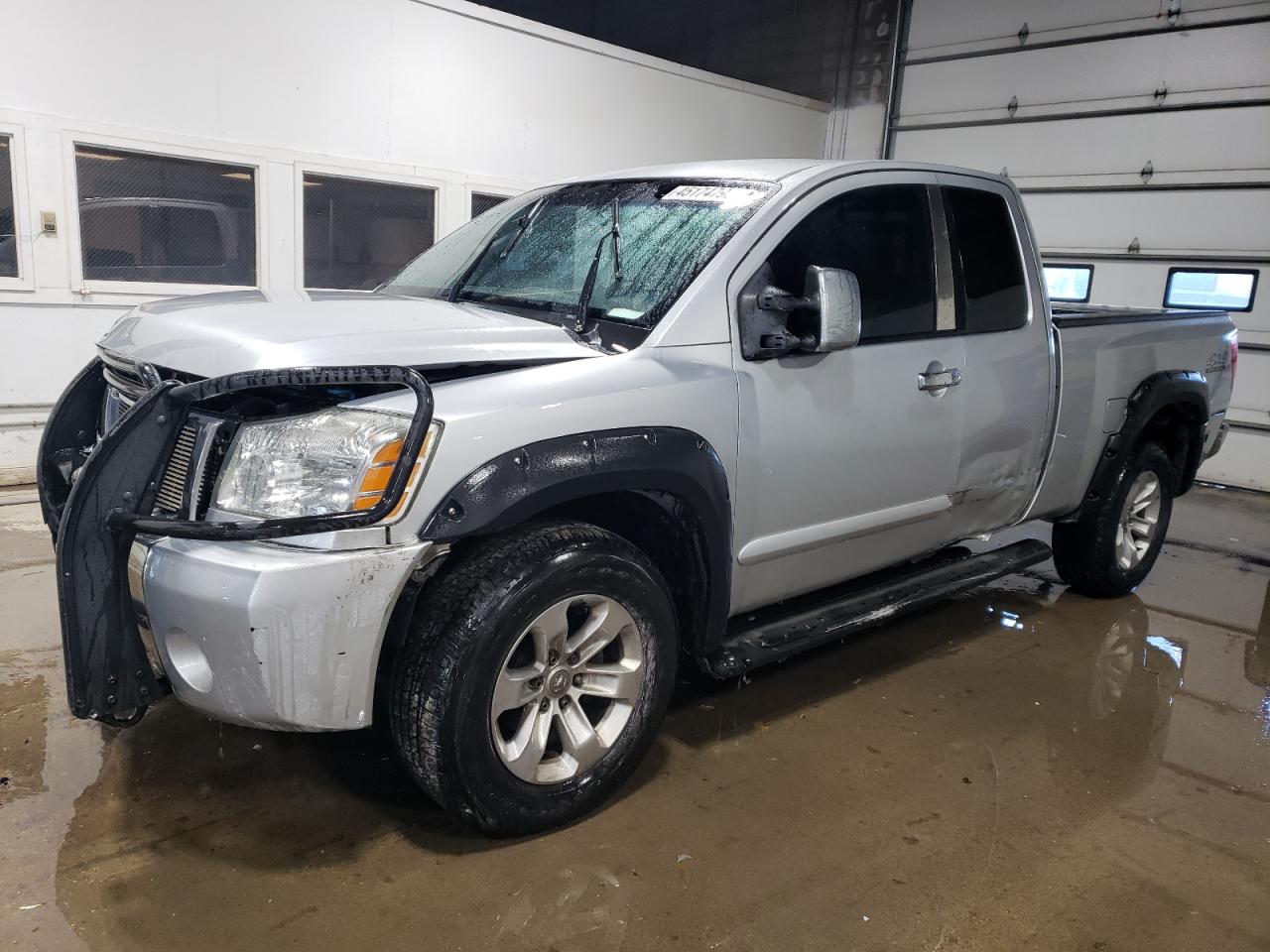 2004 Nissan Titan - Image 1