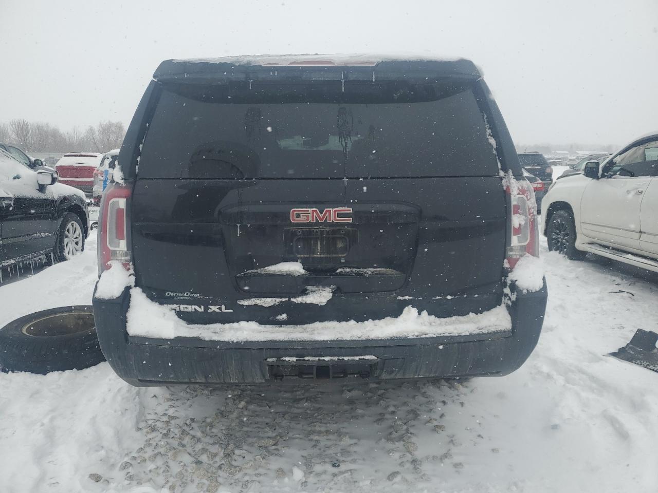 2015 GMC Yukon - Image 6