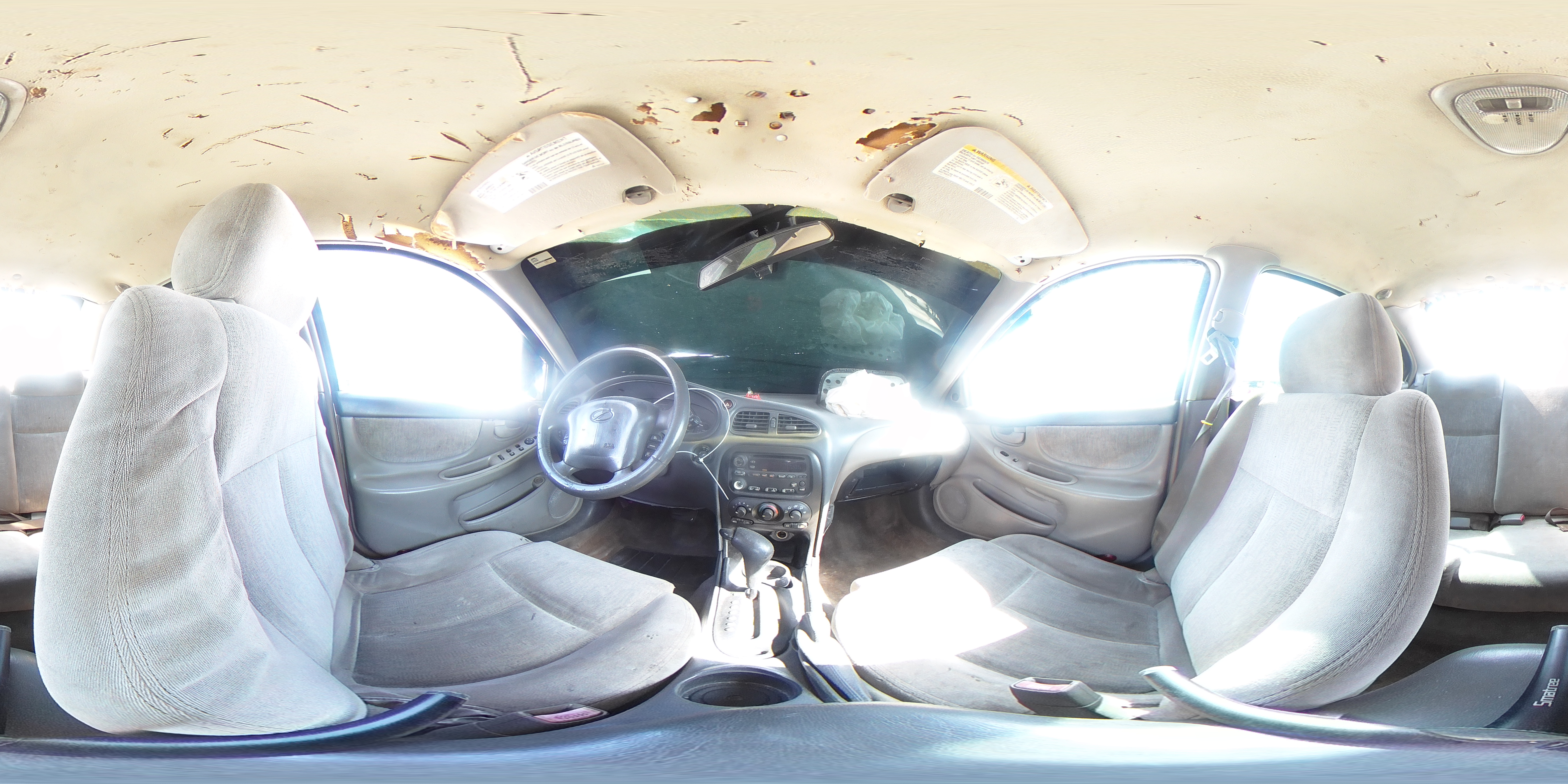 2003 Oldsmobile Alero - Image 12