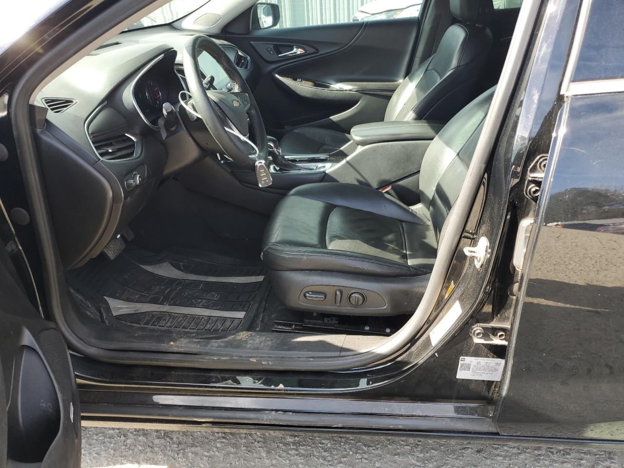 2023 Chevrolet Malibu - Image 7