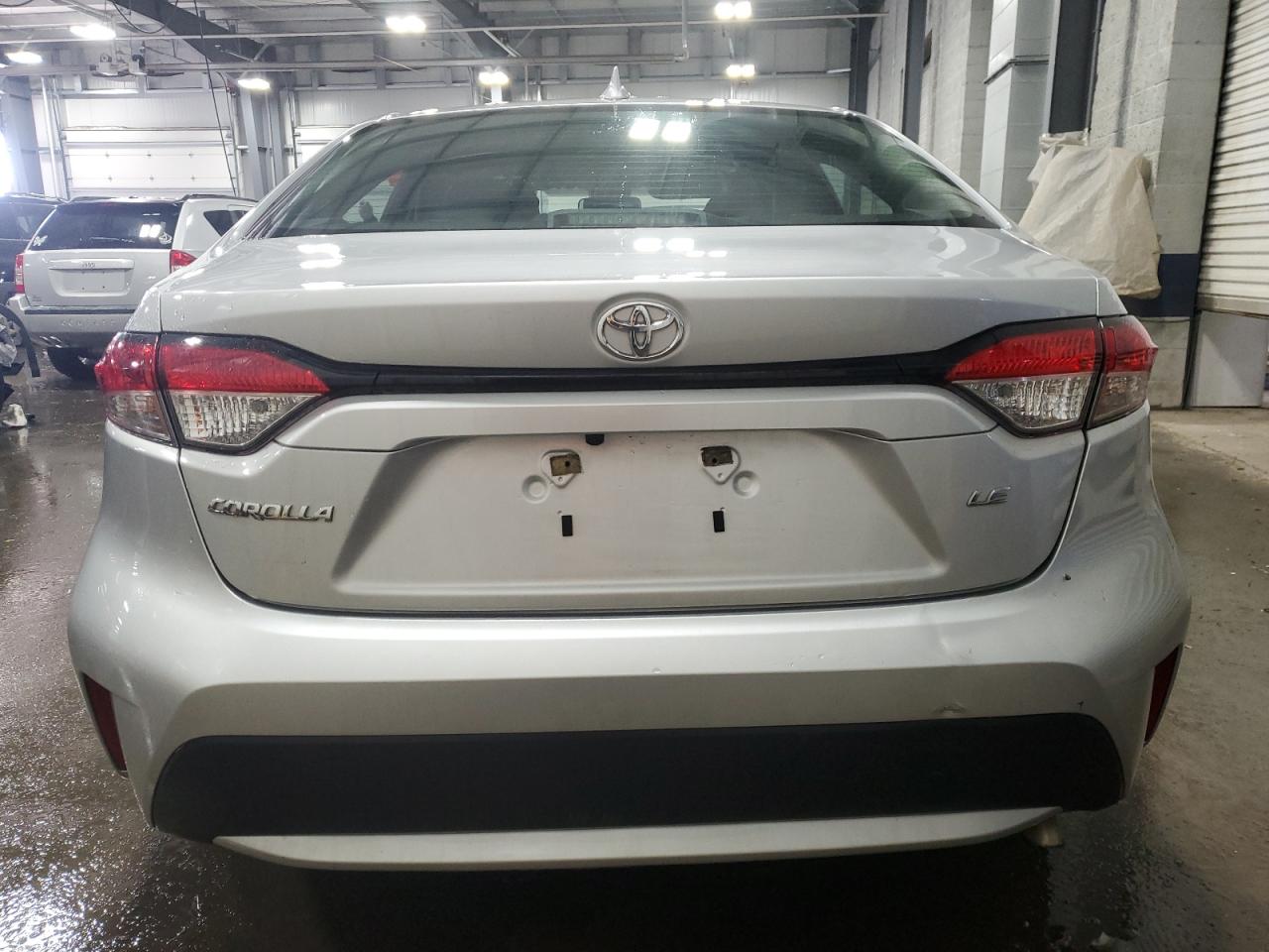 2022 Toyota Corolla - Image 6