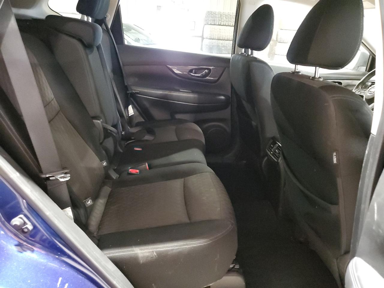 2019 Nissan Rogue - Image 11