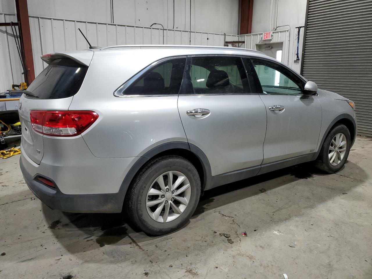 2016 Kia Sorento - Image 3