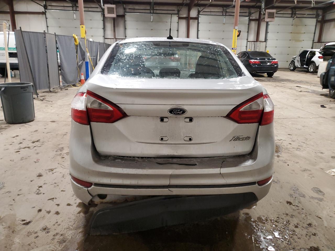 2014 Ford Fiesta - Image 6