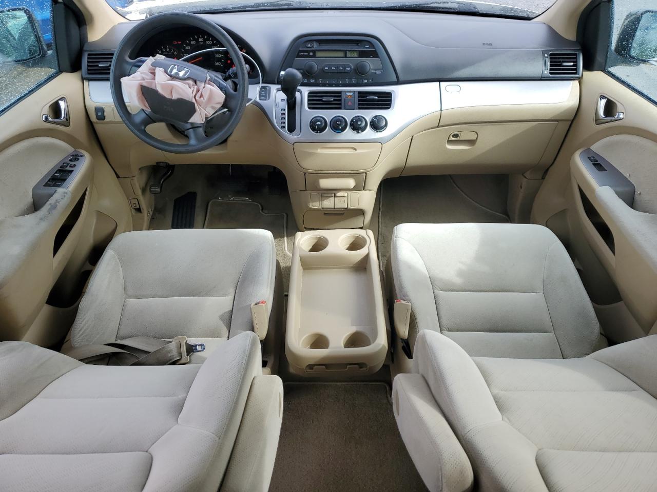 2010 Honda Odyssey - Image 8