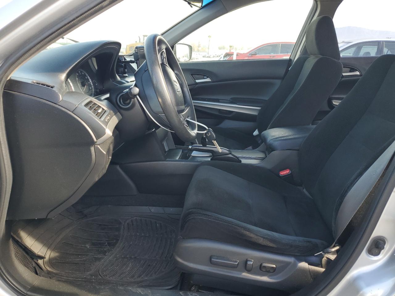 2009 Honda Accord - Image 7