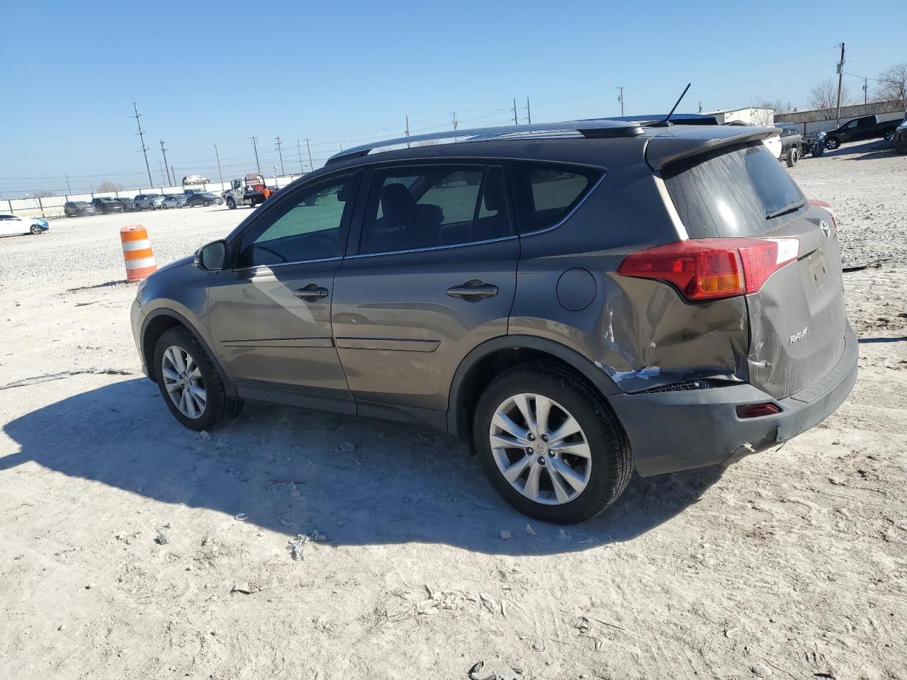 2013 Toyota RAV 4 - Image 2