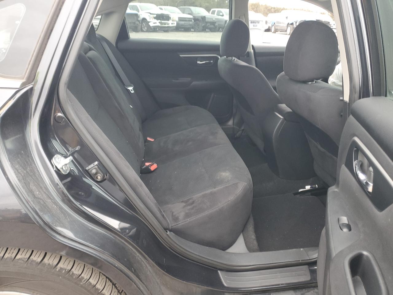 2014 Nissan Altima - Image 10