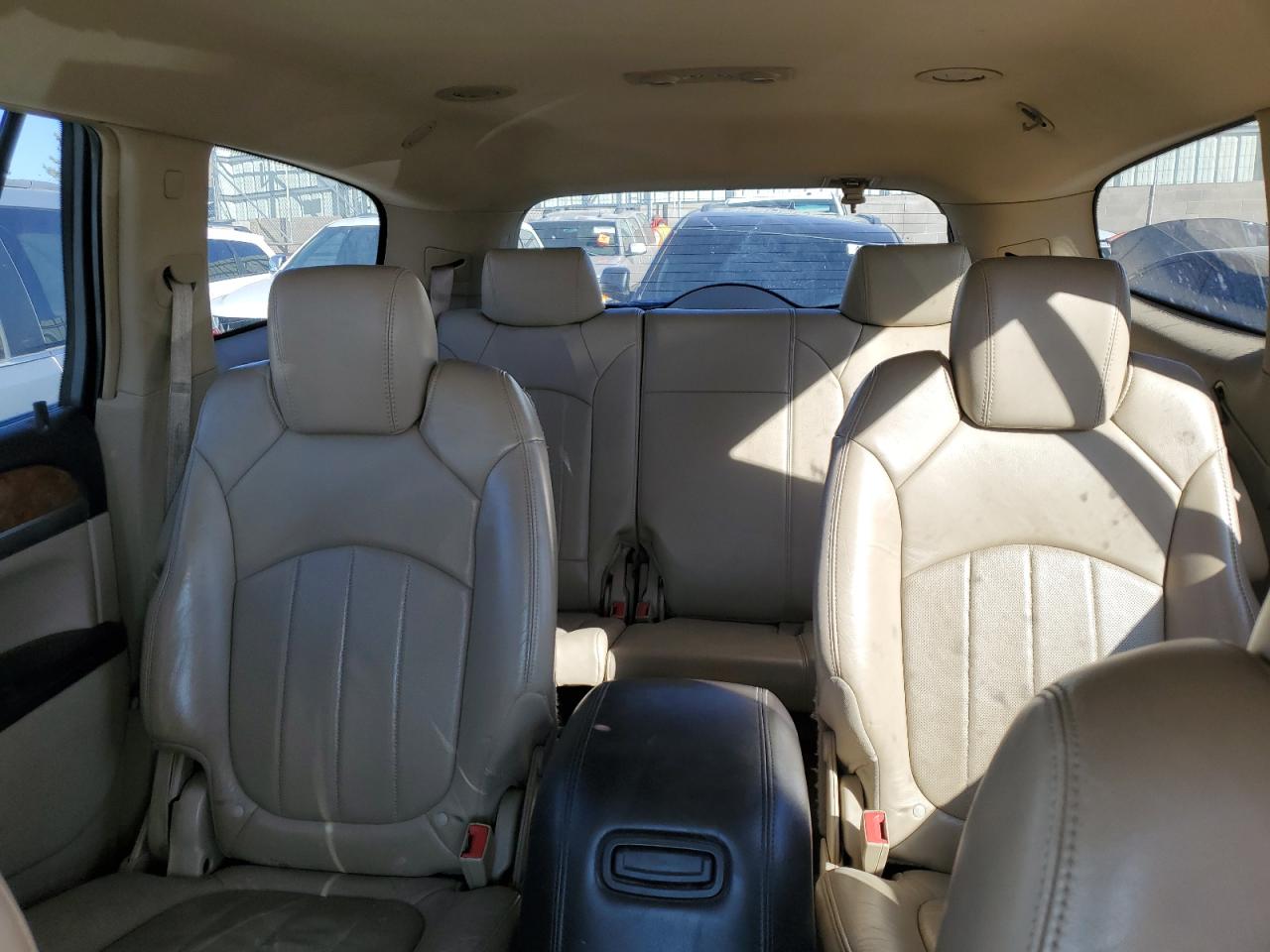 2010 Buick Enclave - Image 10