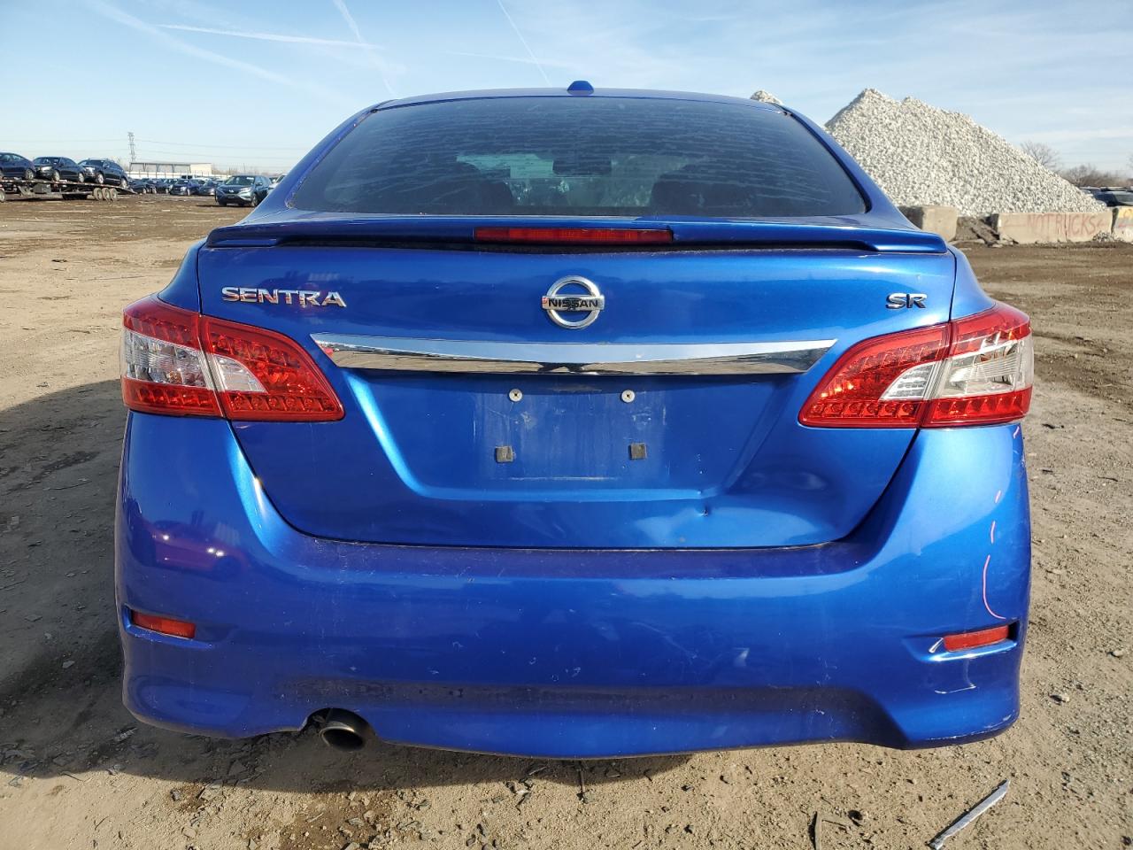 2015 Nissan Sentra - Image 6