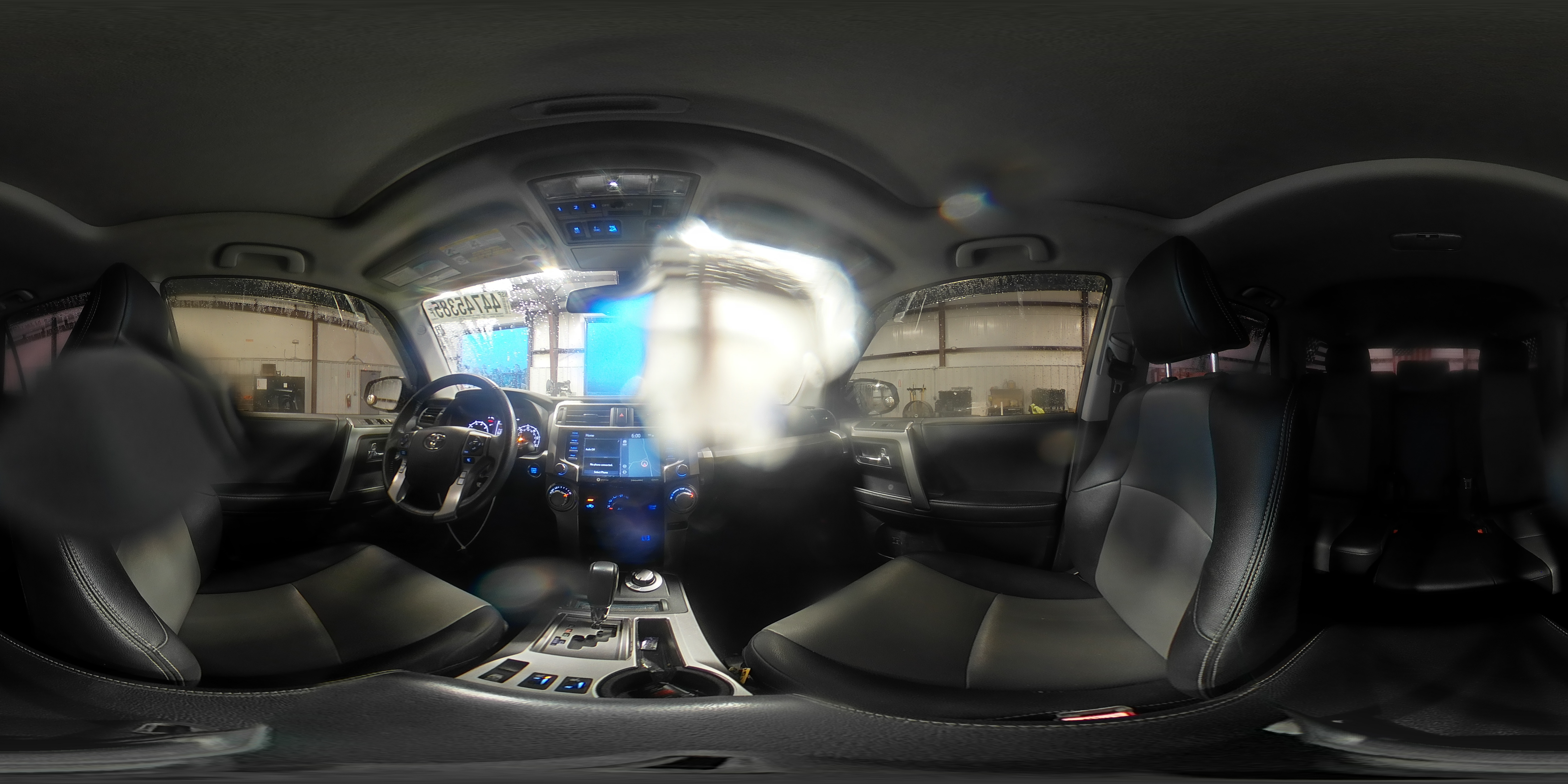 2020 Toyota 4Runner - Image 12