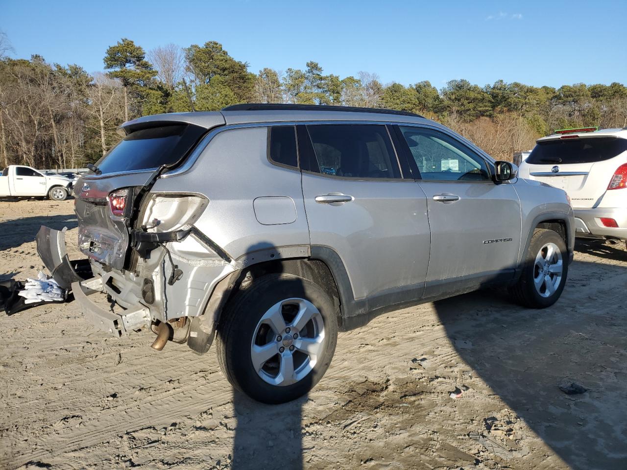 2018 Jeep Compass - Image 3
